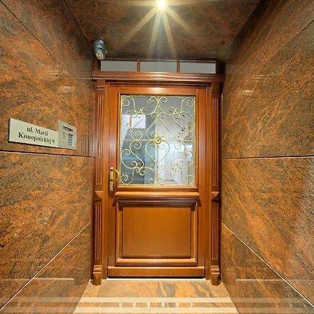 La Val, Apartment Walbrzych