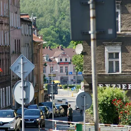 La Val, Walbrzych